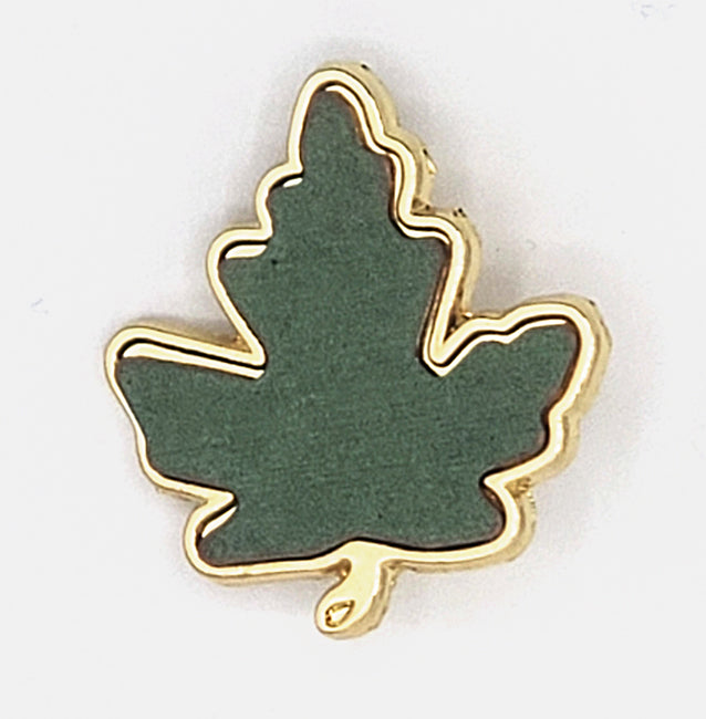 Maple Leaf Brooch Gold